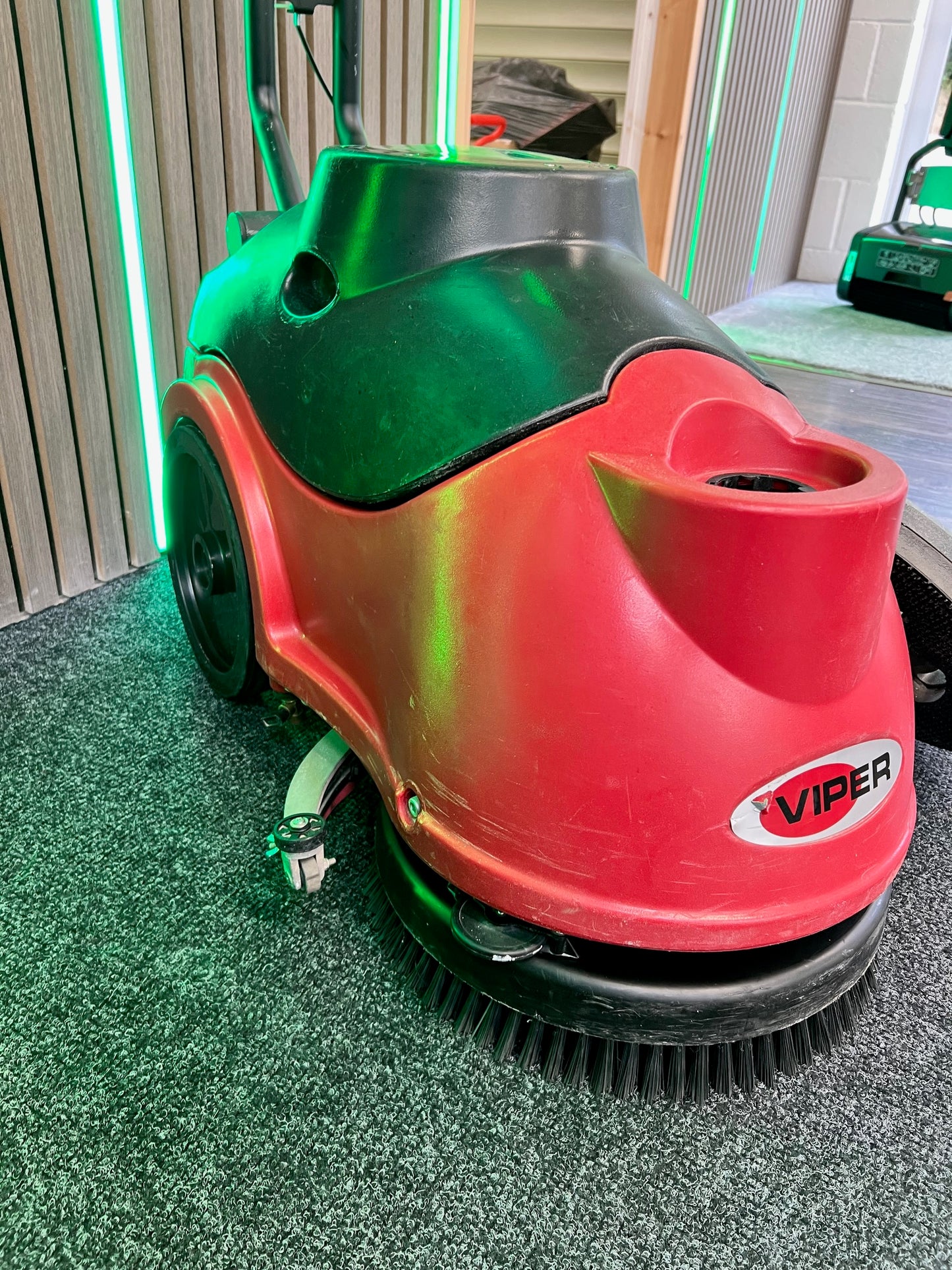 Refurbished Viper AS380B 15" Pedestrian Compact Scrubber Dryer