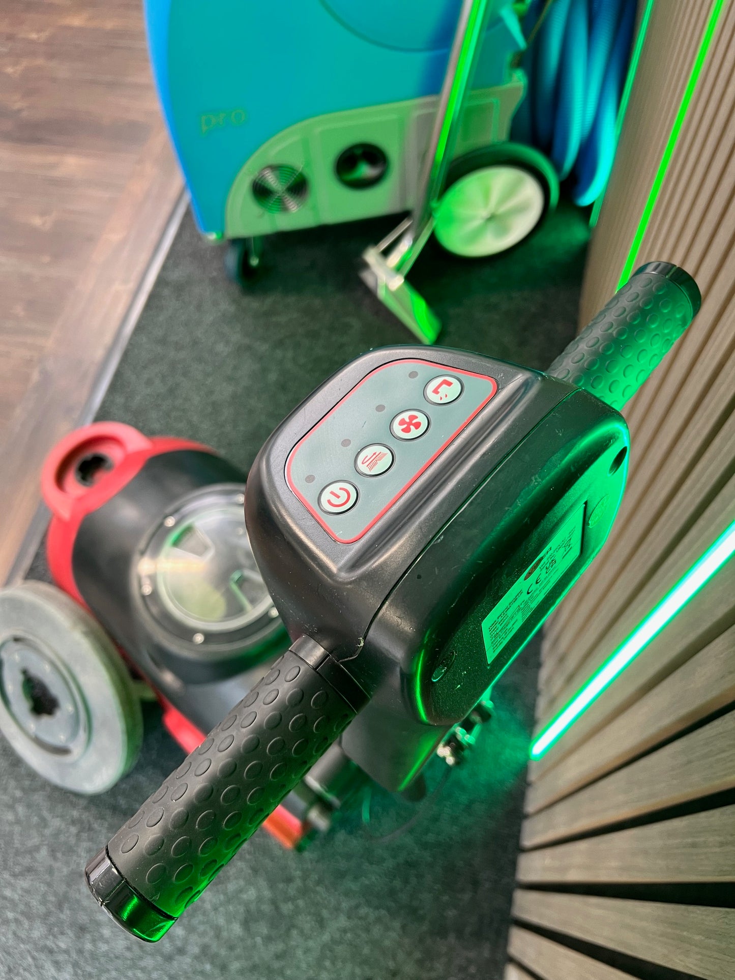 Refurbished Viper AS380B 15" Pedestrian Compact Scrubber Dryer