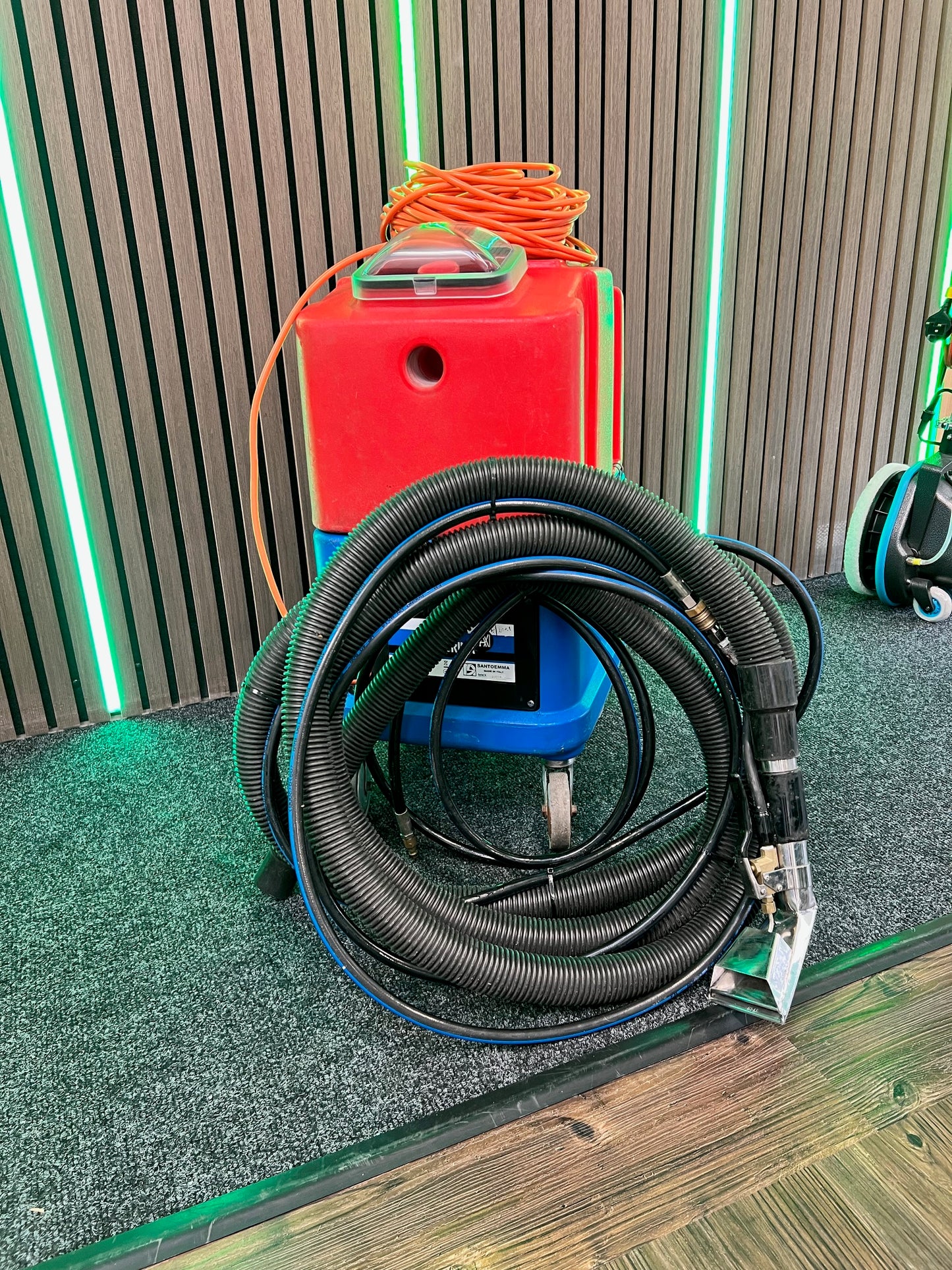 Refurbished Sabrina Maxi Spotter Upholstery and Carpet Cleaner