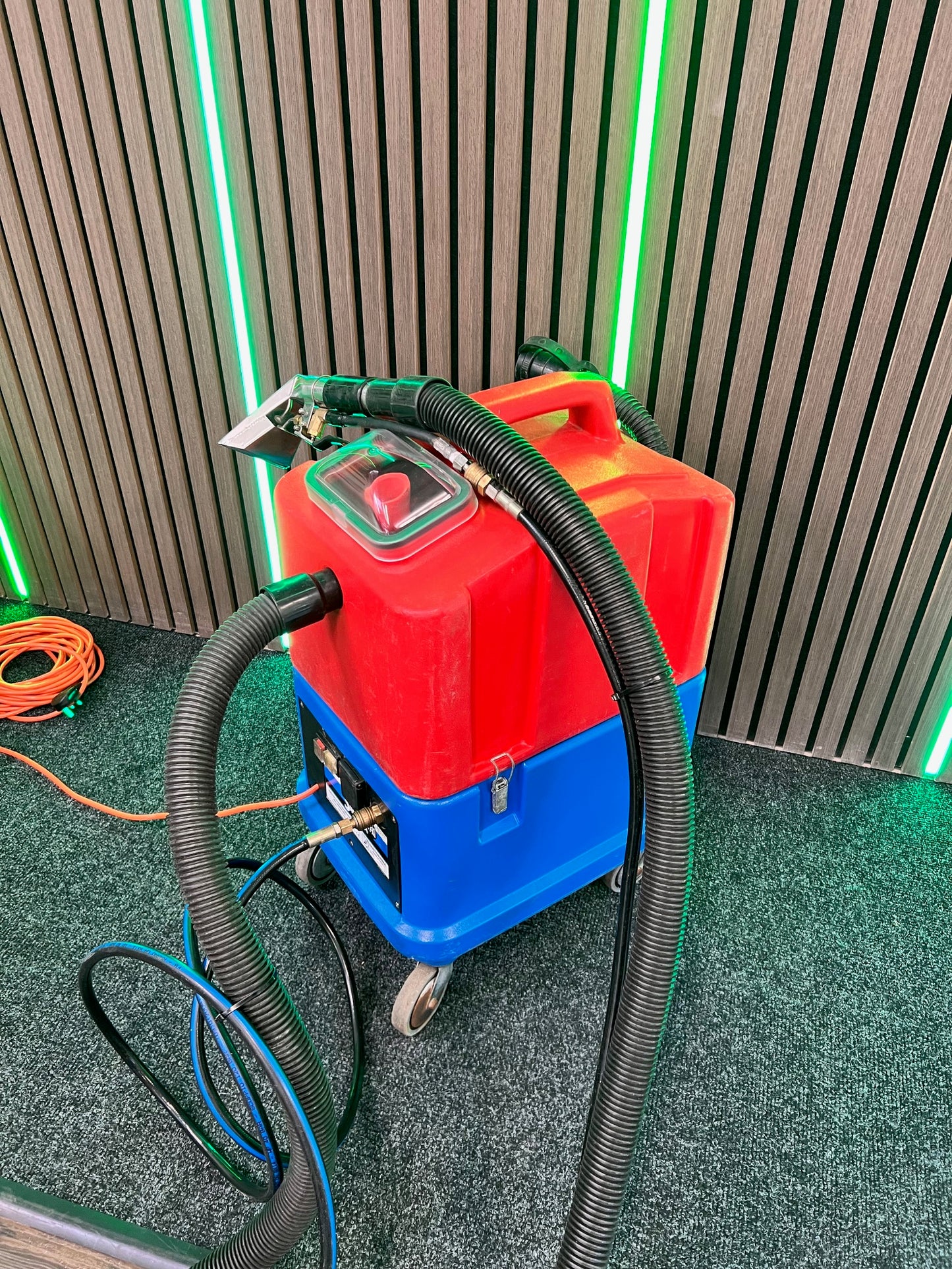 Refurbished Sabrina Maxi Spotter Upholstery and Carpet Cleaner