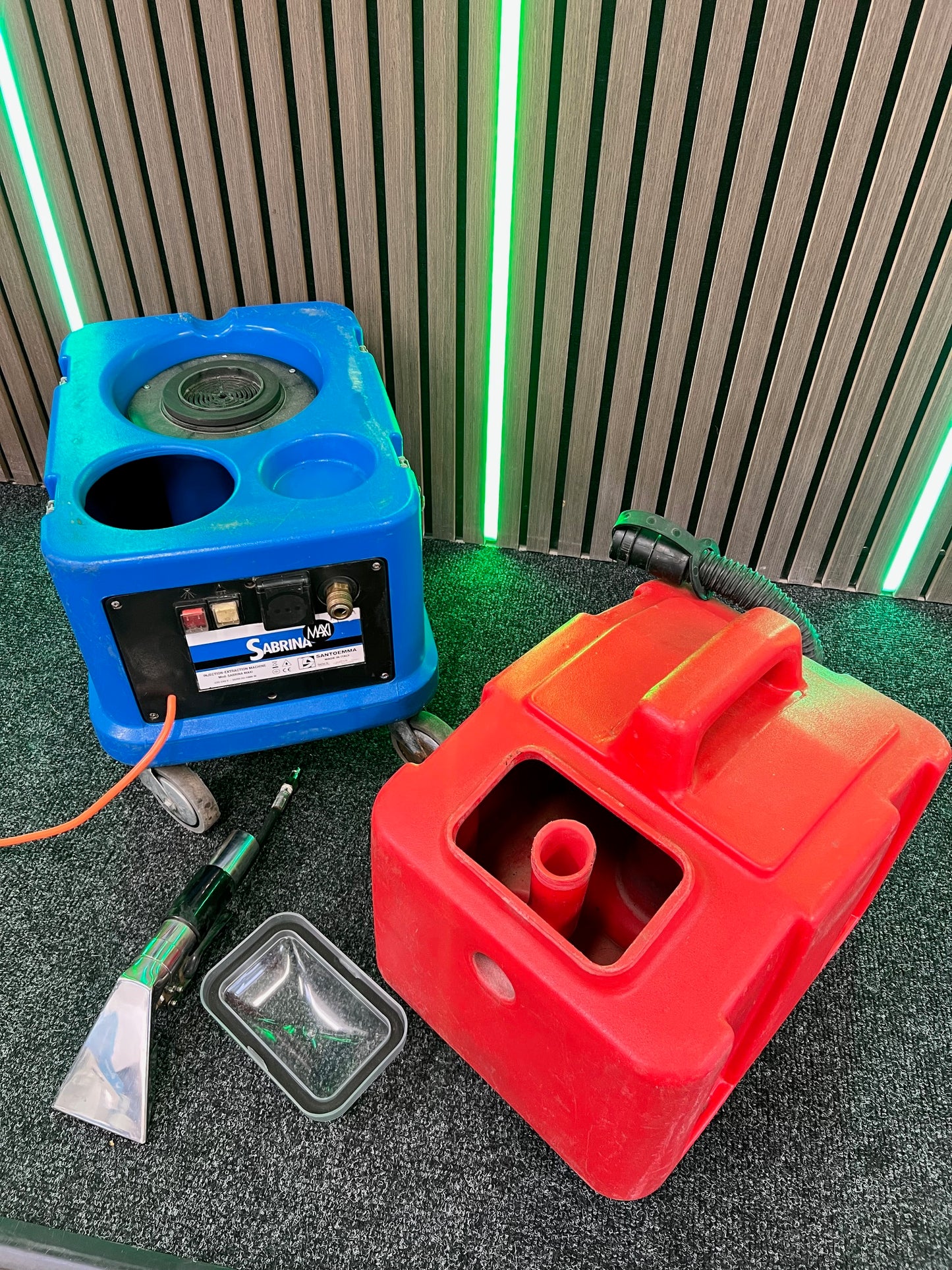 Refurbished Sabrina Maxi Spotter Upholstery and Carpet Cleaner