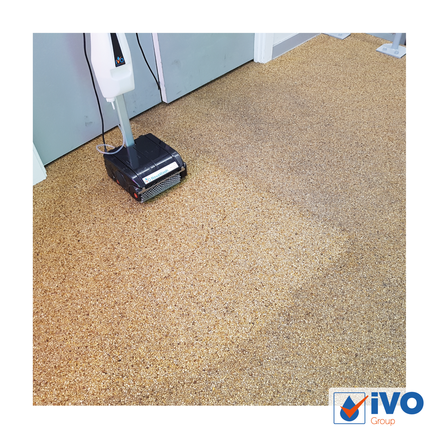 iVO RovaWash 350 Carpet Spotter & Hard Floor Cleaner - Scrubber Dryer