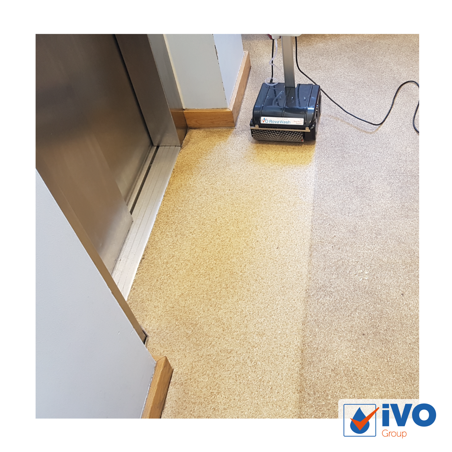 iVO RovaWash 350 Carpet Spotter & Hard Floor Cleaner - Scrubber Dryer
