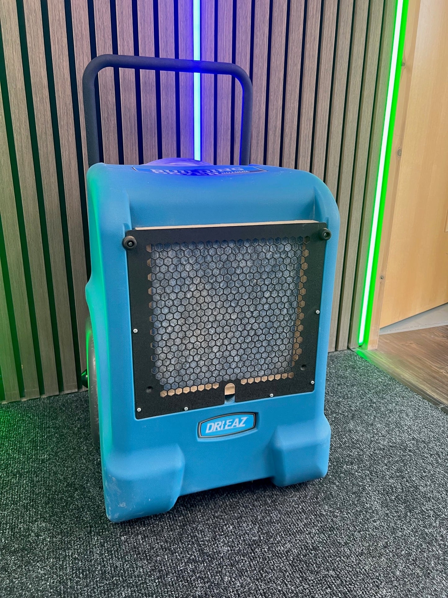 Refurbished Dri Eaz BD1000 Commercial Dryer Dehumidifier 240v - Dehumidifier