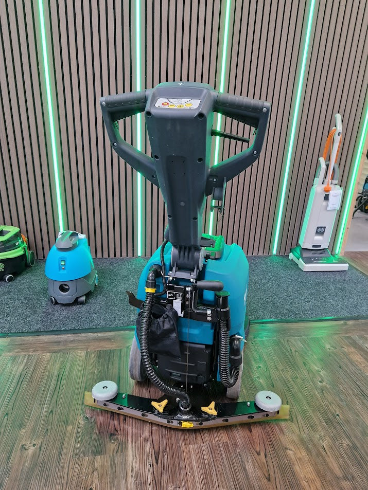 Refurbished Tennant T191 17’’ Pedestrian Scrubber Dryer - Scrubber Dryer