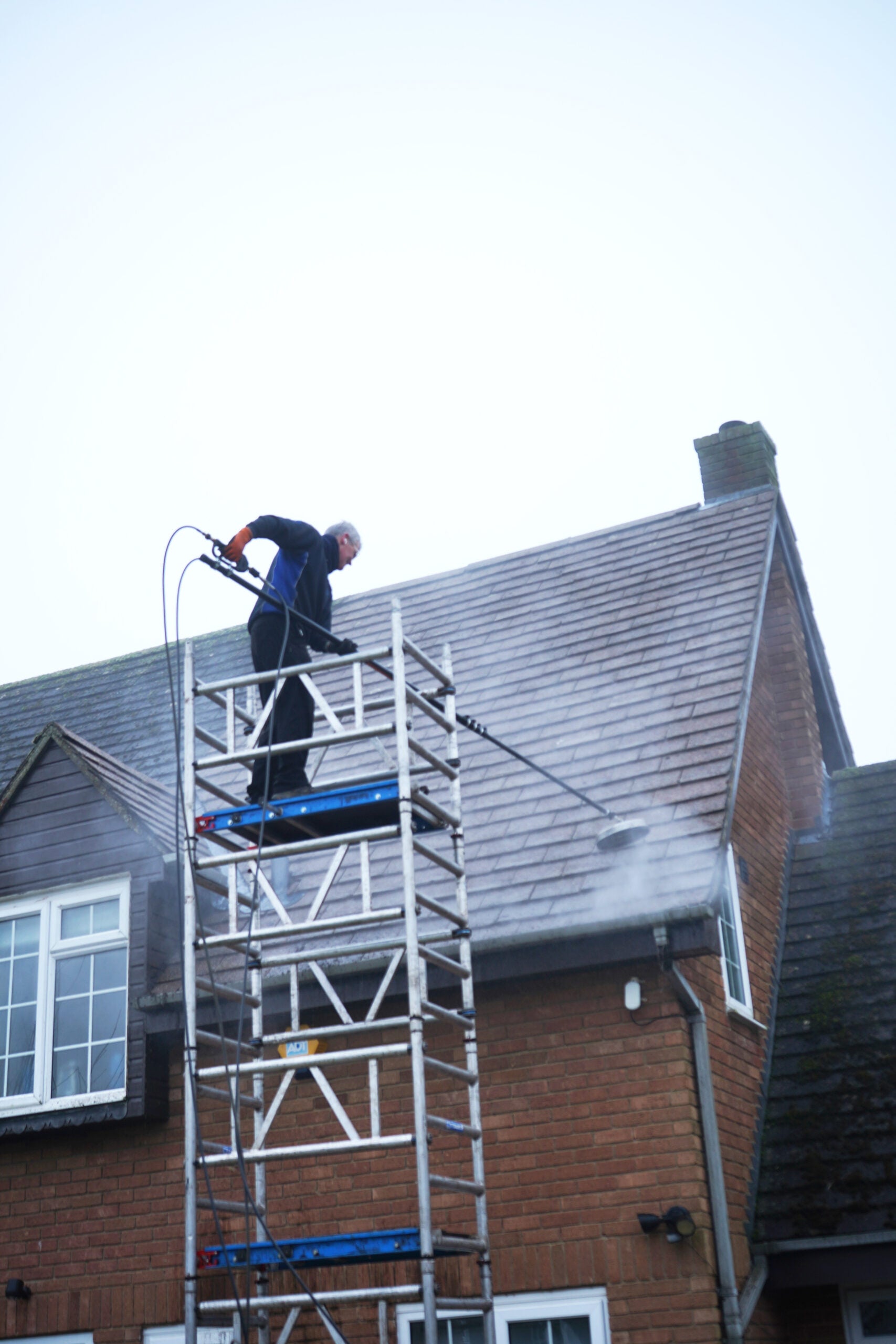 skyWash Roof Cleaning System - Premium Pole and Surface Cleaner - Roof Cleaning