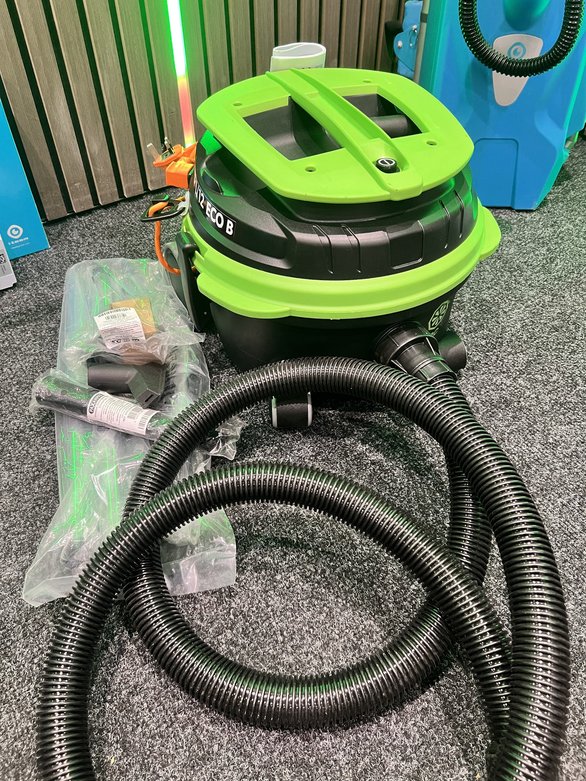 Ex Demo IPC LP1/12 ECO B Commercial Dry Vacuum Cleaner - 240v