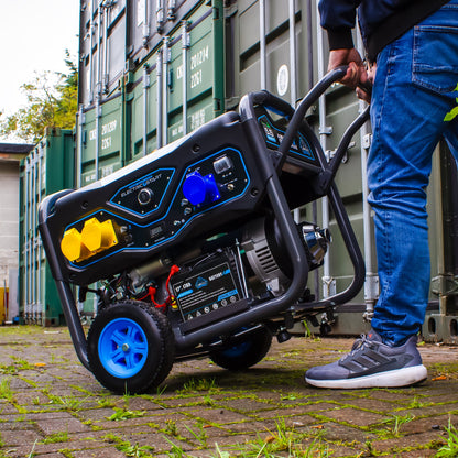 Equip2clean Gorilla Power 5500W Dual-Fuel Generator with Electric Start - GP5500E-DF – Reliable & Fuel Efficient