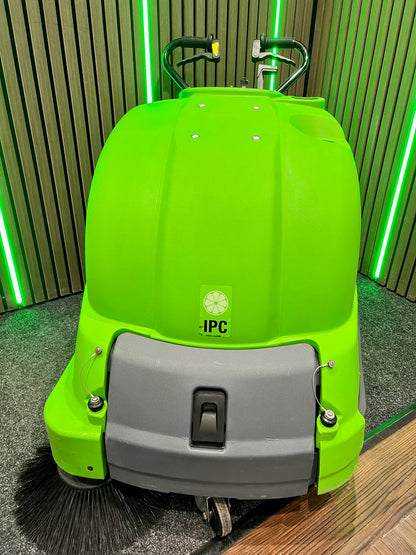 Refurbished IPC 512 Battery Powered Sweeper For Indoor & Outdoor