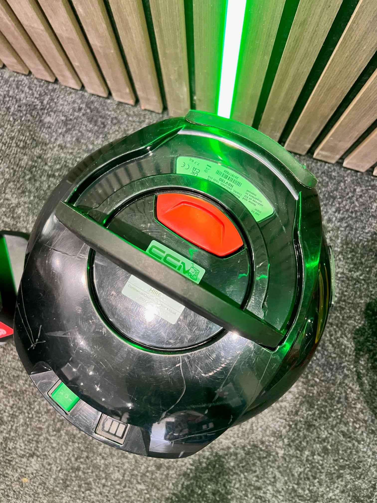 Refurbished Numatic NBV190 NX Cordless Tub Vac With Battery & Charger