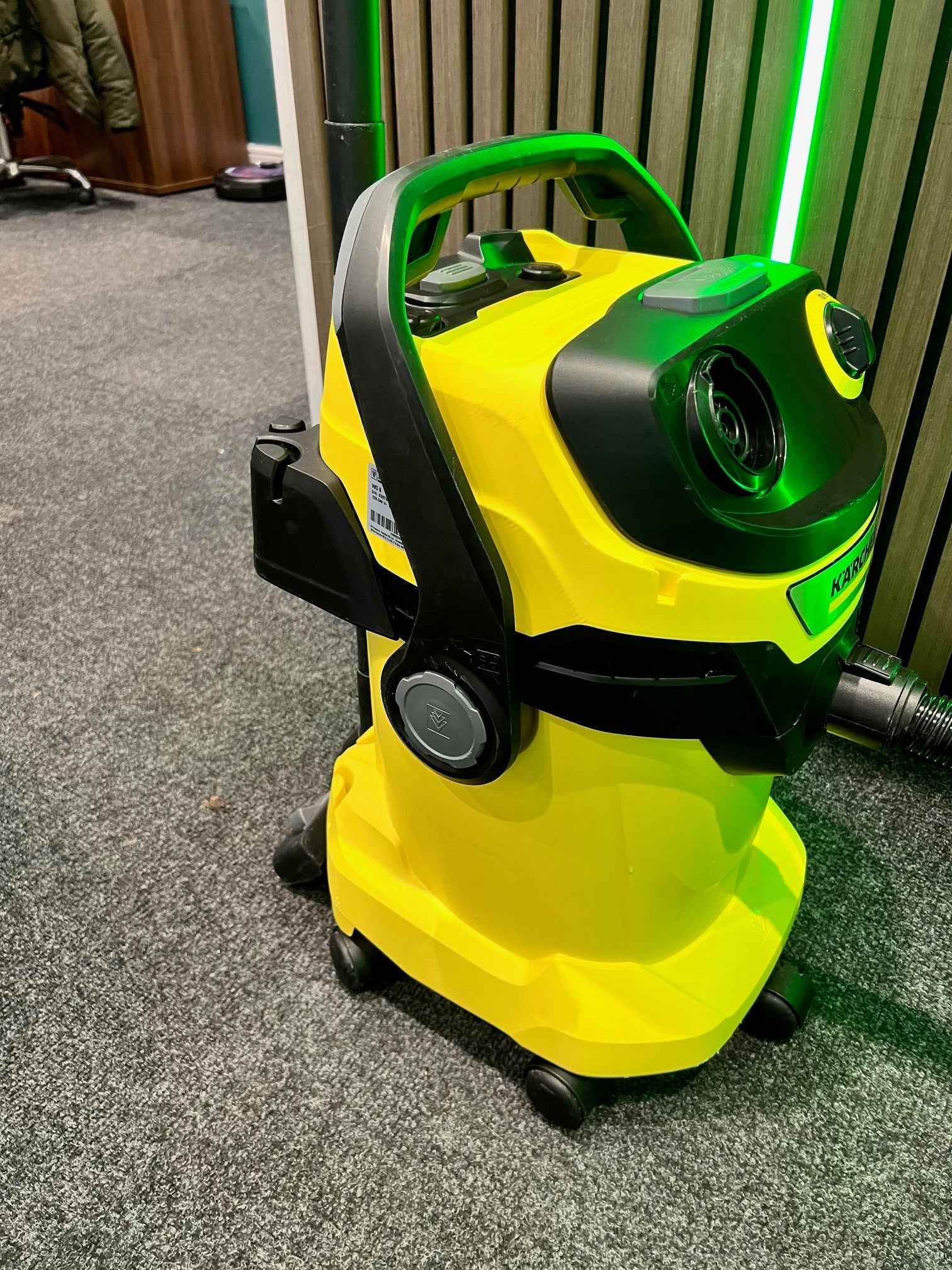 Refurbished Karcher WD5 Wet and Dry Vacuum Cleaner