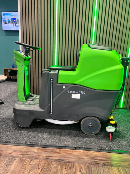 Refurbished IPC CT80 BT55 Micro Ride On Scrubber Dryer 20 Inch