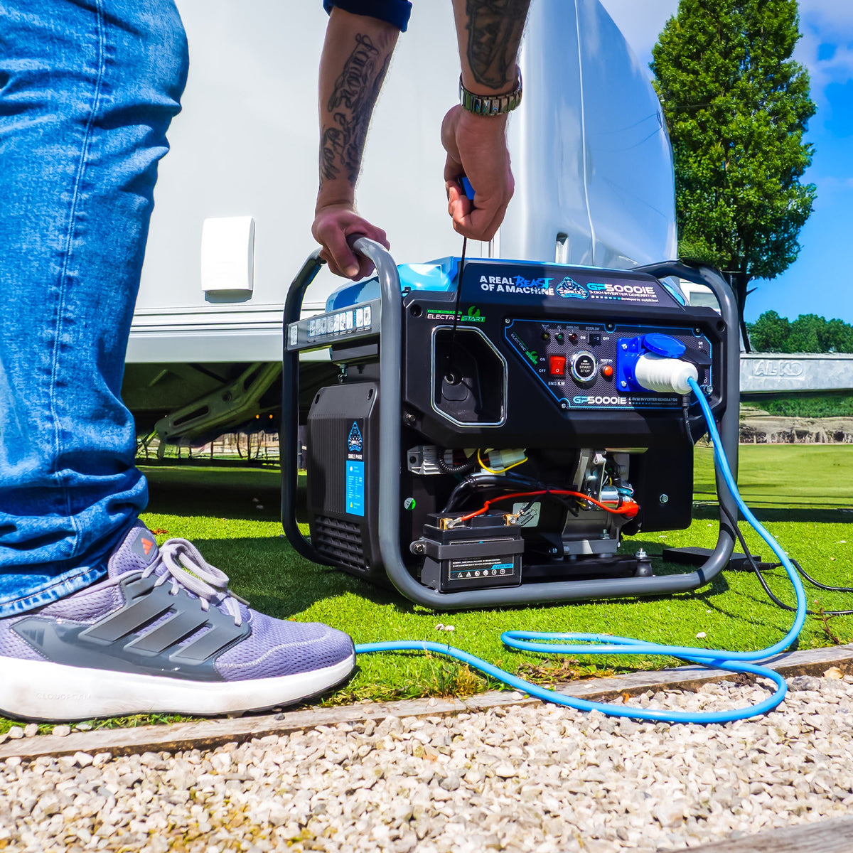 Equip2clean Gorilla Power 5000W Inverter Open Frame Generator with Electric Start - GP5000iE – Maximum Power & Efficiency