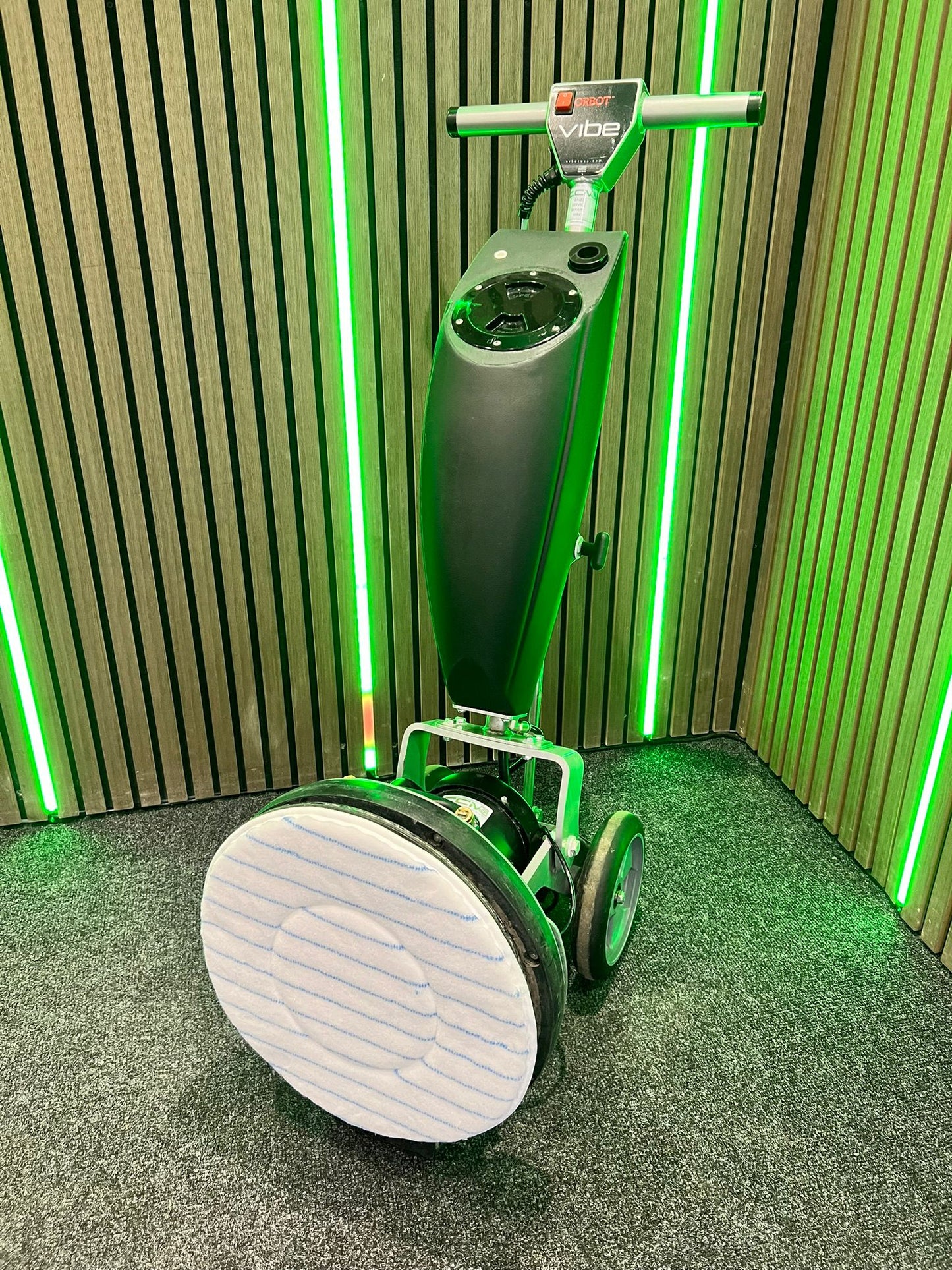 Refurbished Orbot Vibe Orbital Rotary Machine Hard Floors and Carpets