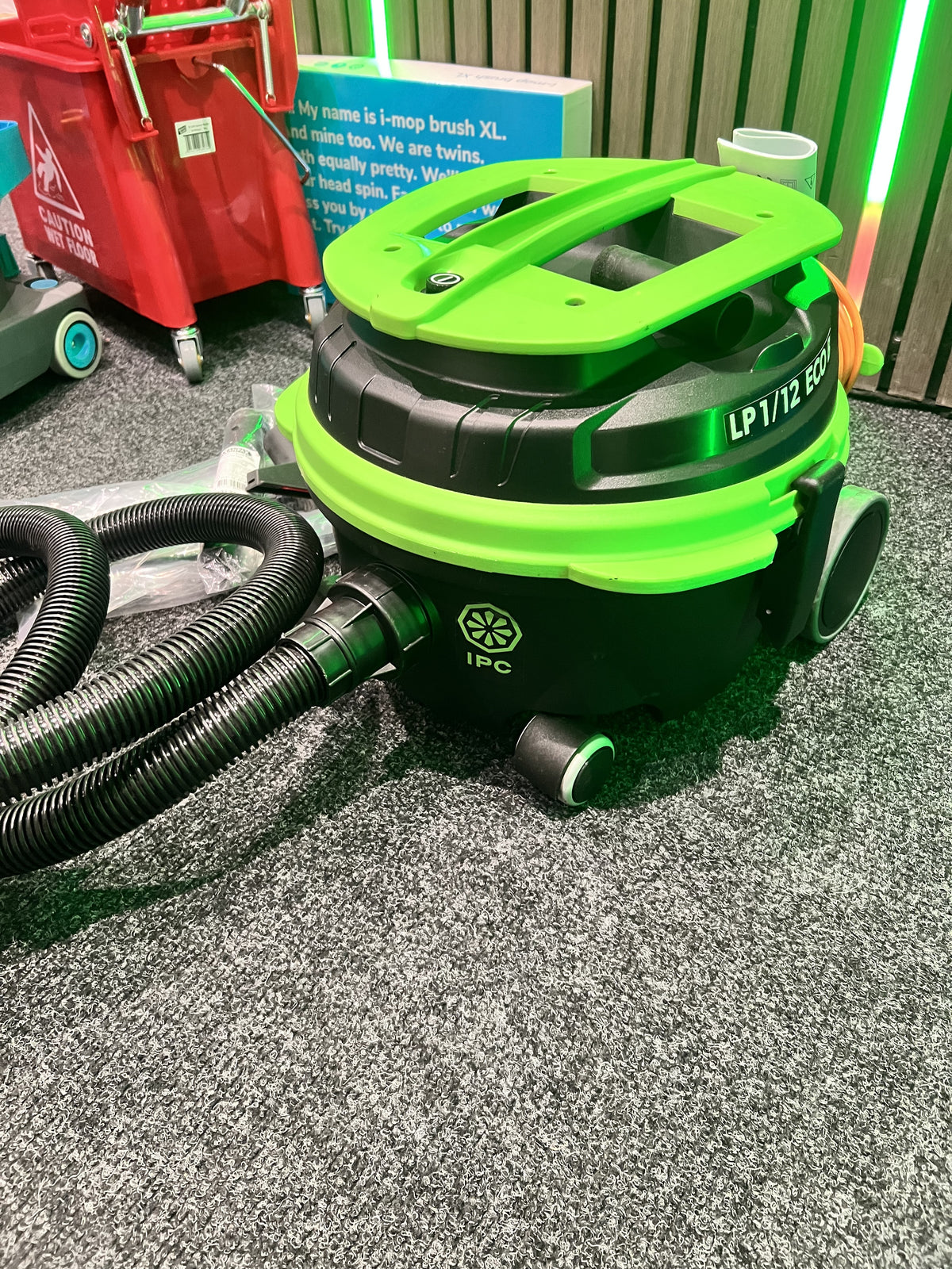 Ex Demo IPC LP1/12 ECO B Commercial Dry Vacuum Cleaner - 240v