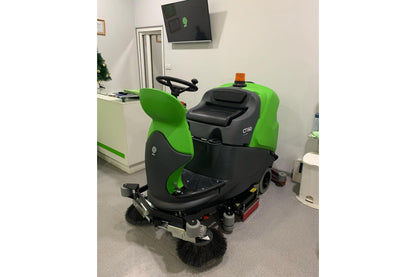 IPC CT160 BT75R Scrubber Dryer With Sweep Function - 160 Litre - 30 Inch - Scrubber Dryer