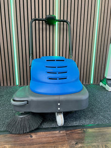 Refurbished IPC 464 Battery Powered Sweeper For Indoor & Outdoor - Sweeper